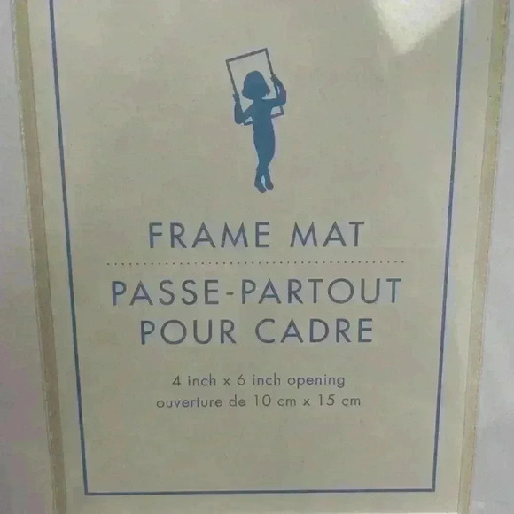 Pottery Barn Kids Navy White Frame Mats Set Of 2: 4x6 & 8x10 Opening - Picture 5 of 11